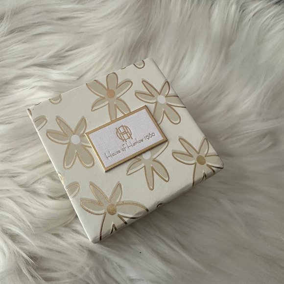 NWT House of Harlow 1960 Square Hoop Earrings - Picture 4 of 7